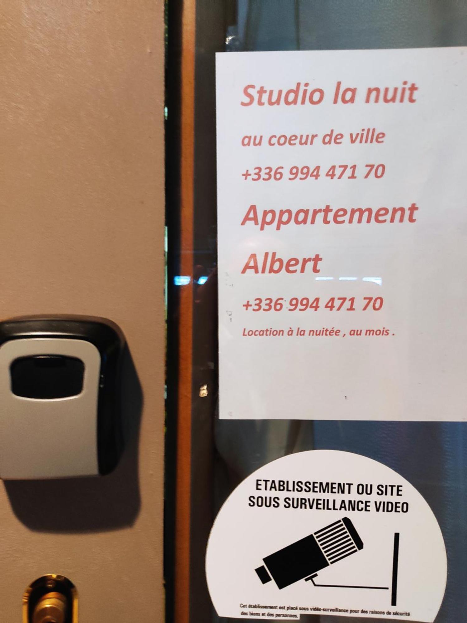 Studio La Nuit Au Coeur De Ville Limoux Exterior foto